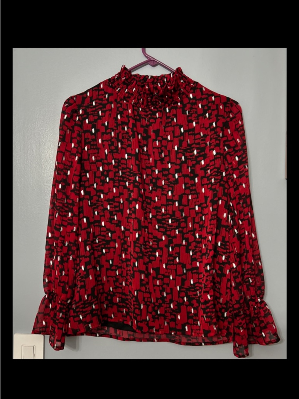 Willow Drive NWT Smocked Mock Neck Blouse Size Small Red Abstract  Silver